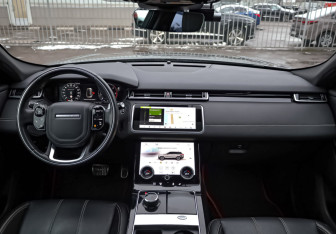 Подержанный автомобиль Land Rover Range Rover Velar 2019 года (11 фото)
