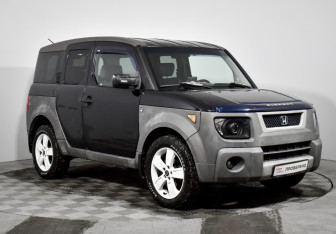 Подержанный автомобиль Honda Element 2003 года (3 фото)