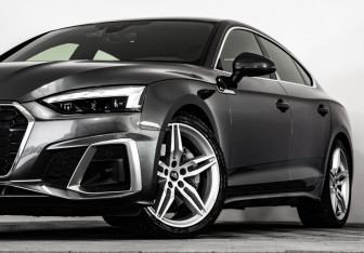 Подержанный автомобиль Audi A5 Liftback 2021 года (2 фото)