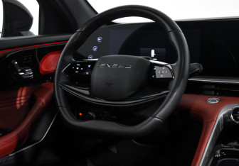Подержанный автомобиль Exeed RX 2023 года (16 фото)