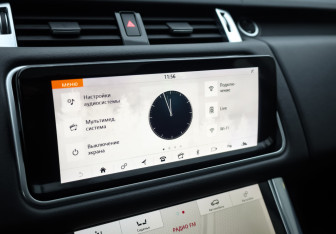 Подержанный автомобиль Land Rover Range Rover Sport 2019 года (17 фото)