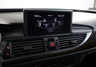 Подержанный автомобиль Audi A6 Sedan 2013 года (12 фото)