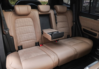 Подержанный автомобиль Jetour T2 2024 года (32 фото)