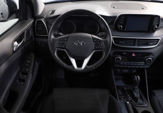 Подержанный автомобиль Hyundai Tucson 2018 года (8 фото)