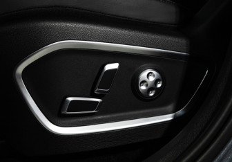 Подержанный автомобиль Geely Tugella 2022 года (26 фото)