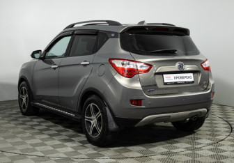 Подержанный автомобиль Changan CS35 2014 года (7 фото)