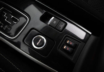 Подержанный автомобиль Mitsubishi Outlander 2019 года (13 фото)