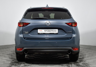 Подержанный автомобиль Mazda CX-5 2020 года (6 фото)