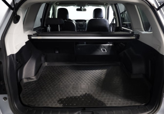 Подержанный автомобиль Subaru Forester Suv 2013 года (26 фото)