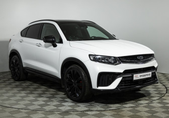 Подержанный автомобиль Geely Tugella 2024 года (3 фото)