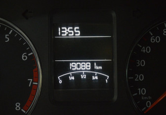 Подержанный автомобиль Volkswagen Polo Sedan 2017 года (15 фото)