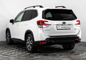 Подержанный автомобиль Subaru Forester Suv 2020 года (9 фото)