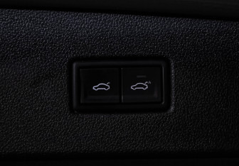 Подержанный автомобиль Volkswagen Tiguan 2021 года (30 фото)