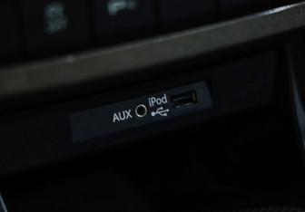 Подержанный автомобиль Skoda Yeti 2015 года (15 фото)