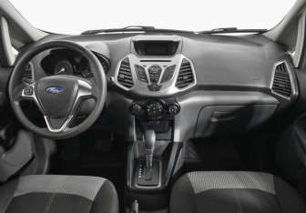 Подержанный автомобиль Ford EcoSport 2016 года (13 фото)