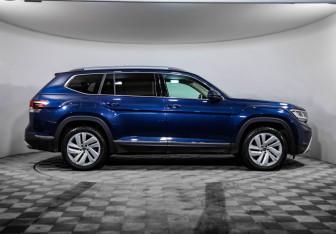 Подержанный автомобиль Volkswagen Teramont 2021 года (4 фото)