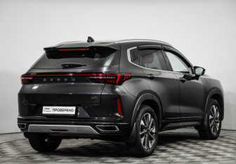 Подержанный автомобиль Exeed LX 2023 года (5 фото)