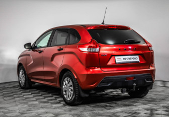 Подержанный автомобиль LADA (ВАЗ) XRAY 2017 года (7 фото)