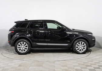 Подержанный автомобиль Land Rover Range Rover Evoque 2017 года (4 фото)