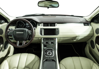 Подержанный автомобиль Land Rover Range Rover Evoque 2013 года (13 фото)