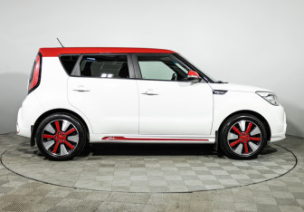 Подержанный автомобиль Kia Soul 2016 года (4 фото)