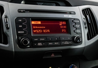 Подержанный автомобиль Kia Sportage 2015 года (15 фото)