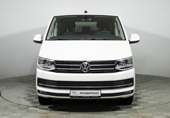 Подержанный автомобиль Volkswagen Caravelle 2019 года (2 фото)