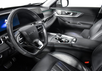 Подержанный автомобиль Chery Tiggo 8 Pro Max 2024 года (9 фото)