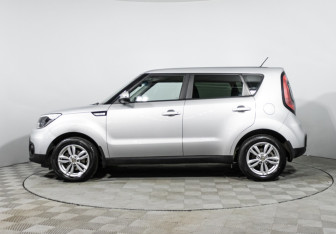 Подержанный автомобиль Kia Soul 2018 года (8 фото)