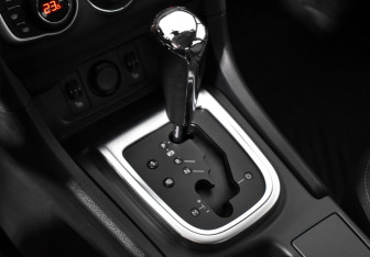 Подержанный автомобиль Citroen C4 Sedan 2013 года (11 фото)