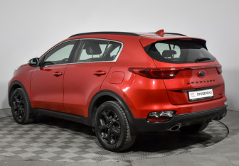Подержанный автомобиль Kia Sportage 2021 года (7 фото)
