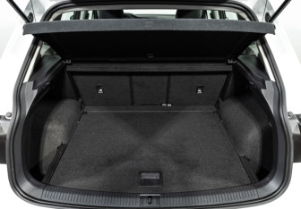 Подержанный автомобиль Volkswagen Tiguan 2021 года (21 фото)