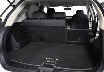 Подержанный автомобиль Geely Atlas 2018 года (27 фото)