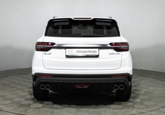 Подержанный автомобиль Geely Coolray 2020 года (6 фото)