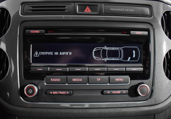 Подержанный автомобиль Volkswagen Tiguan 2011 года (16 фото)