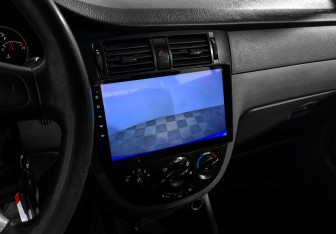 Подержанный автомобиль Daewoo Gentra Sedan 2014 года (17 фото)