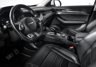 Подержанный автомобиль Haval F7 2022 года (9 фото)