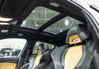 Подержанный автомобиль BMW X6 M 2020 года (19 фото)