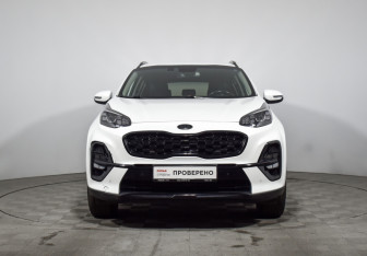 Подержанный автомобиль Kia Sportage 2021 года (2 фото)