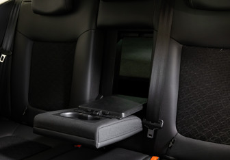 Подержанный автомобиль Peugeot 3008 2014 года (17 фото)