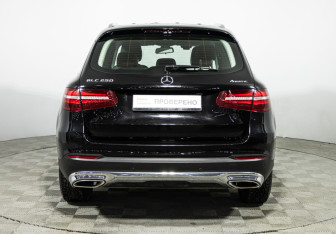 Подержанный автомобиль Mercedes-Benz GLC Coupe 2018 года (6 фото)