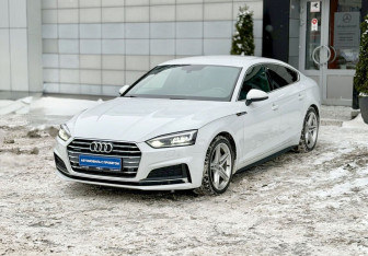 Подержанный автомобиль Audi A5 Liftback 2018 года (1 фото)