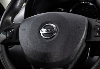 Подержанный автомобиль Nissan Terrano 2020 года (11 фото)