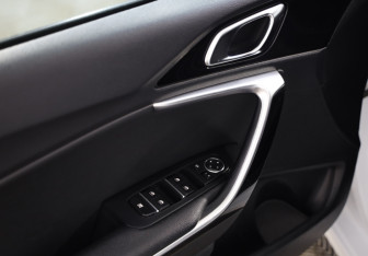 Подержанный автомобиль Kia Ceed Hatchback 2018 года (20 фото)