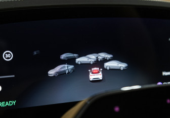 Подержанный автомобиль Zeekr 001 2024 года (15 фото)