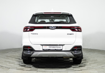 Подержанный автомобиль Chery Tiggo 8 2022 года (6 фото)