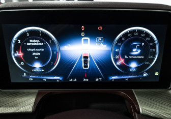 Подержанный автомобиль Hongqi H9 2023 года (11 фото)