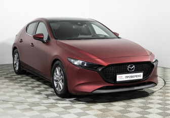 Подержанный автомобиль Mazda 3 Hatchback 2019 года (3 фото)