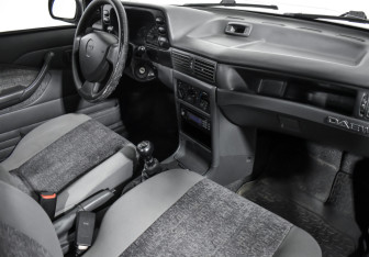 Подержанный автомобиль Daewoo Nexia Sedan 2007 года (12 фото)