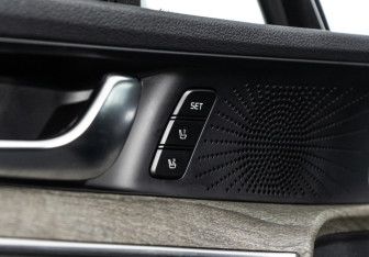 Подержанный автомобиль Kia K5 2024 года (34 фото)